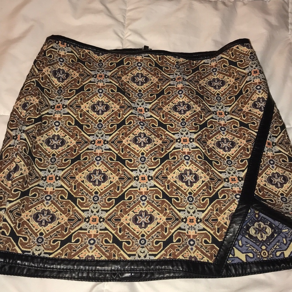 EXPRESS SKIRT